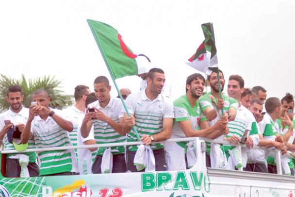 Les Verts à Alger à leur retour du Brésil - <span class="caps">DR</span>